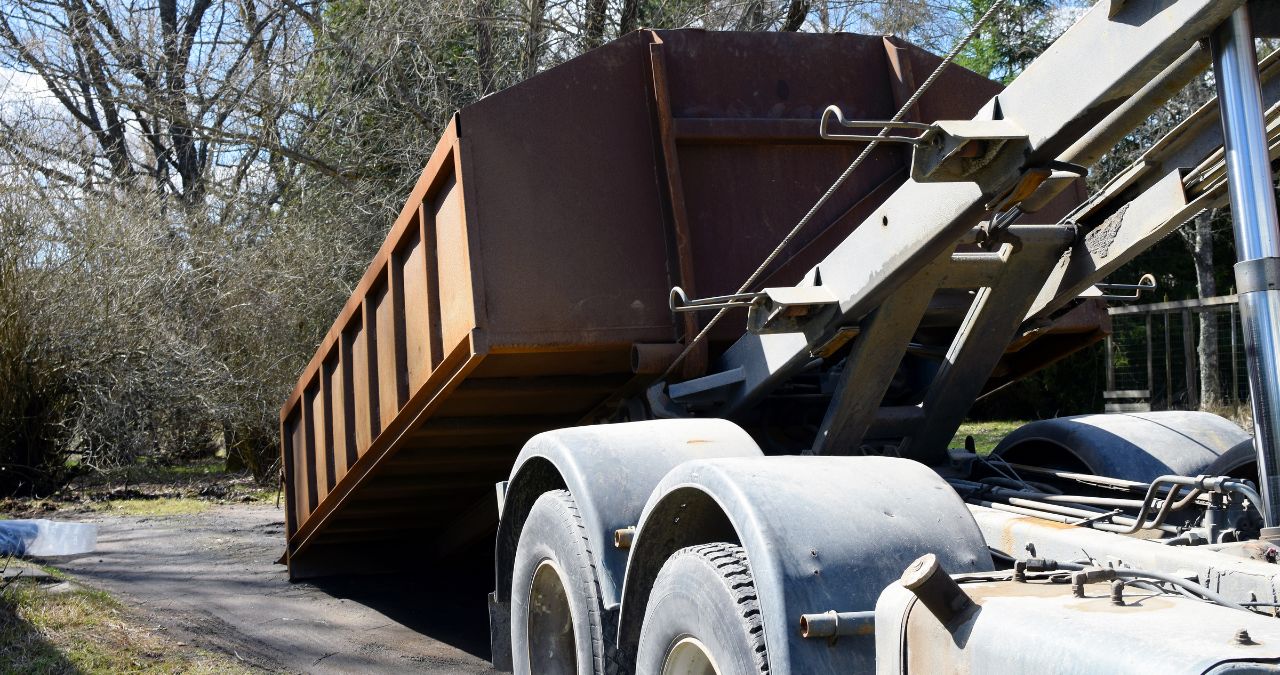 Why Renting a Dumpster for Your Next Home Renovation Is a Smart Choice